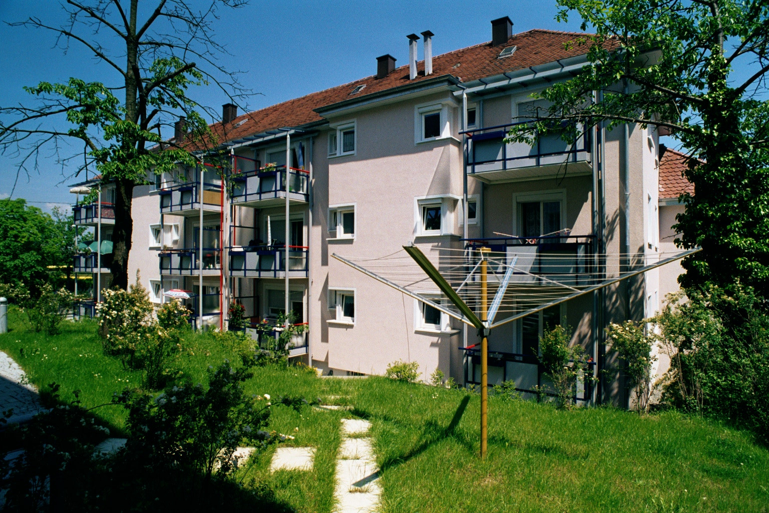 2-Zimmer-Wohnung in Stuttgart Ost mit Balkon, Rotenbergstraße 176, 70190 Stuttgart